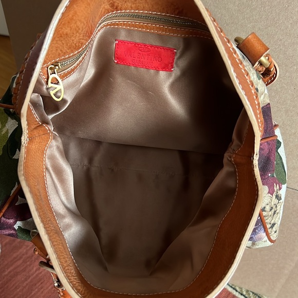 Valentino Garavani authentic shoulder bag. - Picture 11 of 11